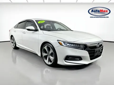 White 2019 Honda Accord Touring 2.0T for sale in Framingham, MA