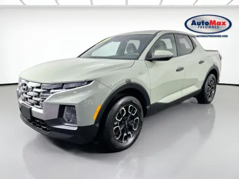 More photos of 2024 Hyundai Santa Cruz SEL at AutoMax Preowned Framingham, MA