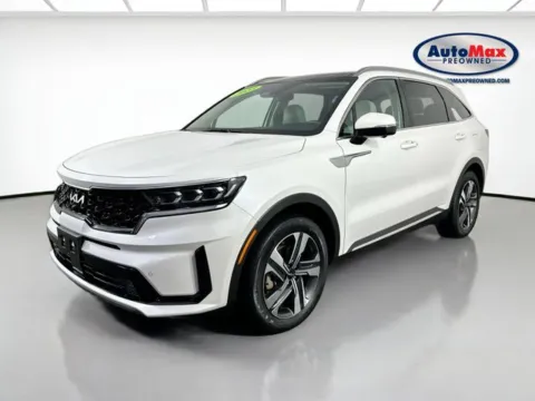 Another view of 2023 Kia Sorento Plug-In Hybrid SX Prestige for sale in Framingham, MA at AutoMax Preowned Framingham
