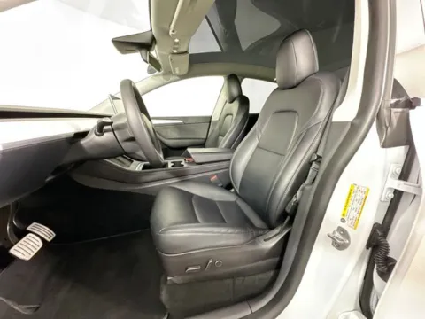 More photos of 2022 Tesla Model Y Performance at AutoMax Preowned Framingham, MA