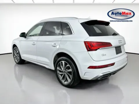 More photos of 2022 Audi Q5 45 S line Premium at AutoMax Preowned Framingham, MA