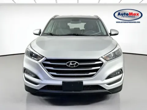 Photos of 2018 Hyundai Tucson SEL Plus for sale in Framingham, MA at AutoMax Preowned Framingham