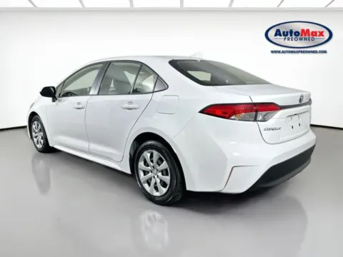 More photos of 2025 Toyota Corolla Hybrid LE at AutoMax Preowned Framingham, MA