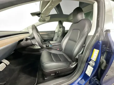 More photos of 2023 Tesla Model 3 Performance at AutoMax Preowned Framingham, MA