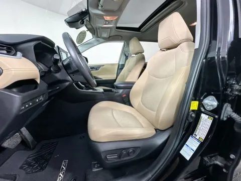 More photos of 2021 Toyota RAV4 XLE at AutoMax Preowned Framingham, MA