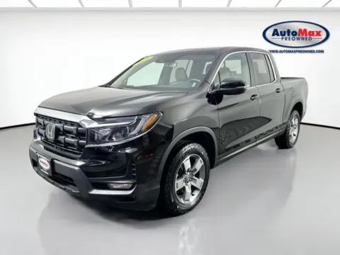 More photos of 2025 Honda Ridgeline RTL at AutoMax Preowned Framingham, MA