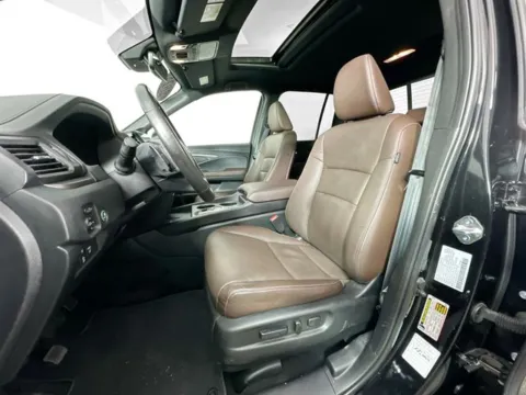 More photos of 2025 Honda Ridgeline RTL at AutoMax Preowned Framingham, MA