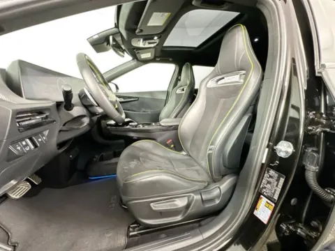 More photos of 2023 Kia EV6 GT at AutoMax Preowned Framingham, MA