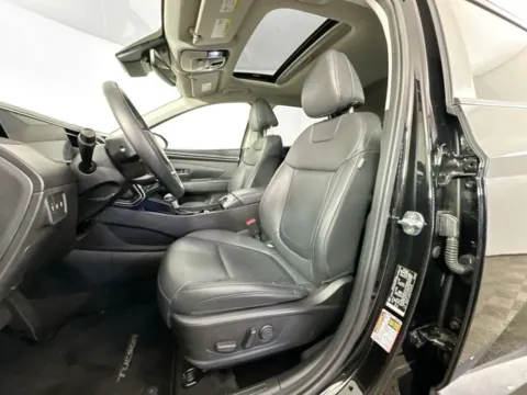 More photos of 2023 Hyundai Tucson SEL at AutoMax Preowned Framingham, MA
