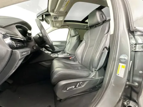 More photos of 2023 Acura MDX Technology at AutoMax Preowned Framingham, MA