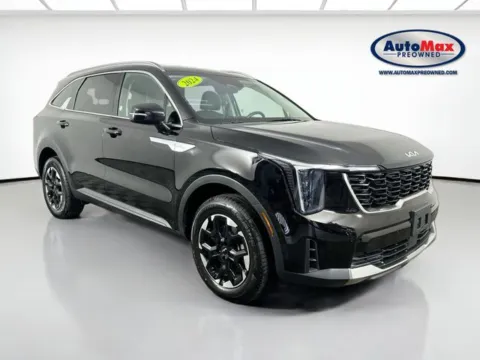 Black 2024 Kia Sorento S for sale in Framingham, MA