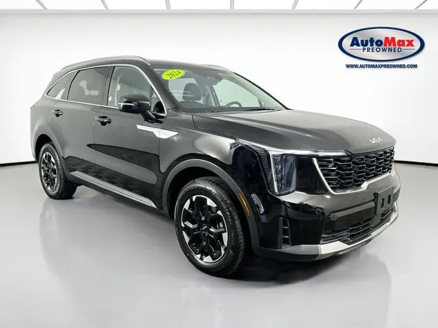 Black 2024 Kia Sorento S for sale in Framingham, MA