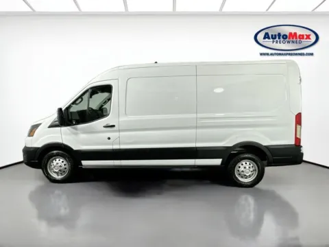 More photos of 2023 Ford Transit-250 at AutoMax Preowned Framingham, MA