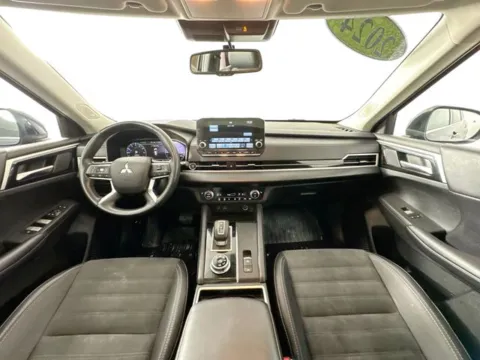 Another view of 2024 Mitsubishi Outlander SE for sale in Framingham, MA at AutoMax Preowned Framingham