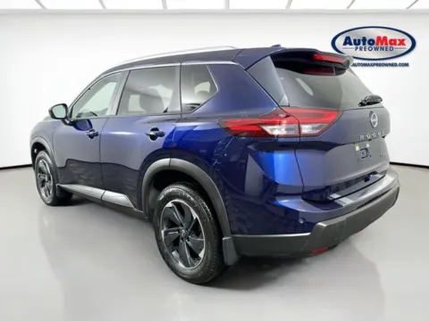 More photos of 2024 Nissan Rogue SV at AutoMax Preowned Framingham, MA