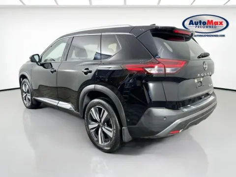 More photos of 2023 Nissan Rogue SL at AutoMax Preowned Framingham, MA