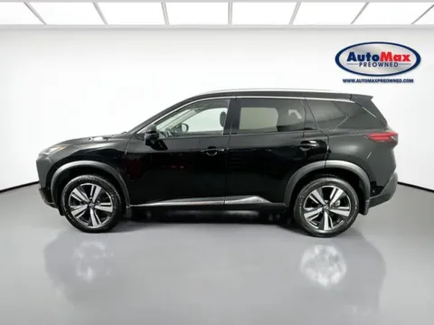 More photos of 2023 Nissan Rogue SL at AutoMax Preowned Framingham, MA