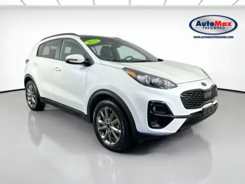 White 2022 Kia Sportage Nightfall for sale in Framingham, MA