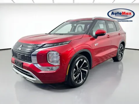 More photos of 2023 Mitsubishi Outlander PHEV SEL at AutoMax Preowned Framingham, MA