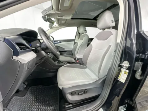 More photos of 2022 Volkswagen Taos 1.5T SE at AutoMax Preowned Framingham, MA