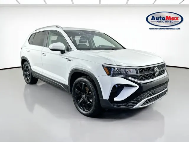 White 2023 Volkswagen Taos 1.5T SE for sale in Framingham, MA