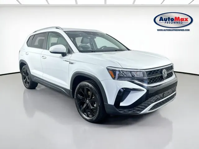 White 2023 Volkswagen Taos 1.5T SE for sale in Framingham, MA