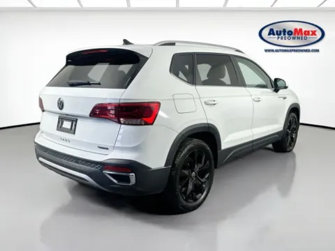 Photos of 2023 Volkswagen Taos 1.5T SE for sale in Framingham, MA at AutoMax Preowned Framingham