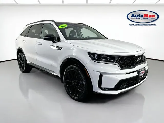 White 2023 Kia Sorento SX for sale in Framingham, MA