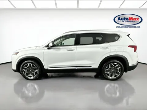More photos of 2023 Hyundai Santa Fe Limited at AutoMax Preowned Framingham, MA