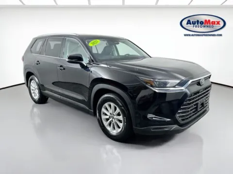 Black 2025 Toyota Grand Highlander XLE for sale in Framingham, MA