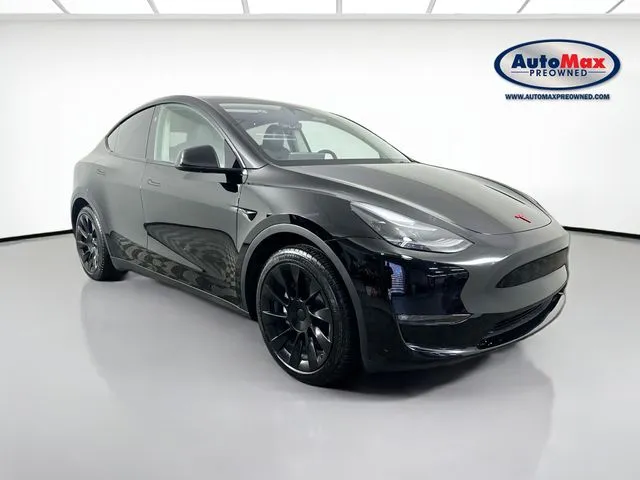 2023 Tesla Model Y Long Range Dual Motor All-Wheel Drive's photo