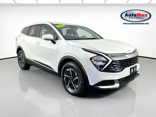 White 2023 Kia Sportage Hybrid LX for sale in Framingham, MA