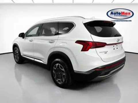 More photos of 2022 Hyundai Santa Fe Hybrid Blue at AutoMax Preowned Framingham, MA