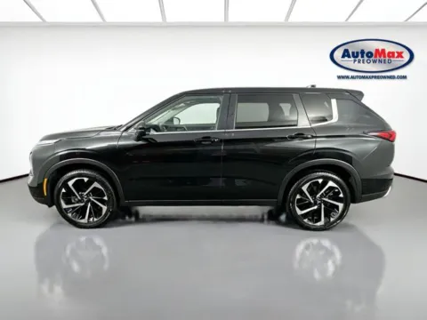 More photos of 2023 Mitsubishi Outlander SE at AutoMax Preowned Framingham, MA