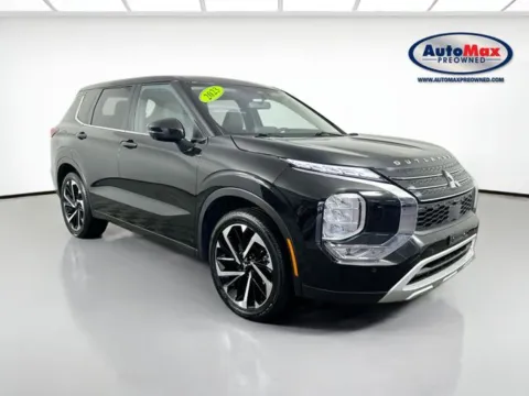 Silver 2023 Mitsubishi Outlander SE for sale in Framingham, MA