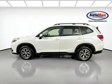 More photos of 2022 Subaru Forester Premium at AutoMax Preowned Framingham, MA