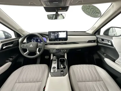 Another view of 2025 Mitsubishi Outlander SEL for sale in Framingham, MA at AutoMax Preowned Framingham