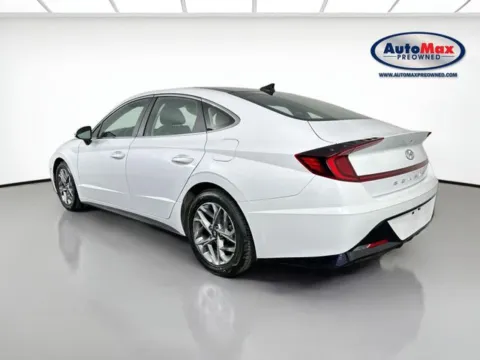 More photos of 2020 Hyundai Sonata SEL at AutoMax Preowned Framingham, MA