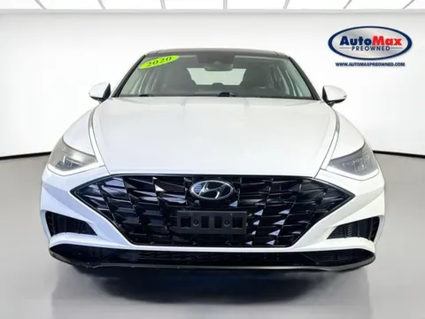 Photos of 2020 Hyundai Sonata SEL for sale in Framingham, MA at AutoMax Preowned Framingham