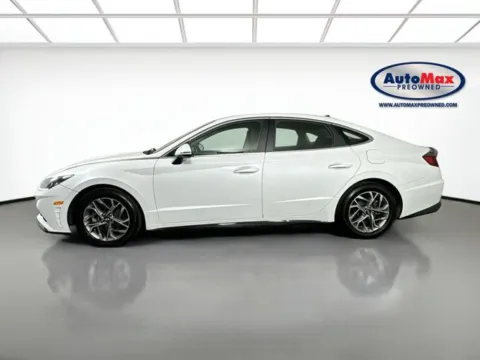More photos of 2020 Hyundai Sonata SEL at AutoMax Preowned Framingham, MA