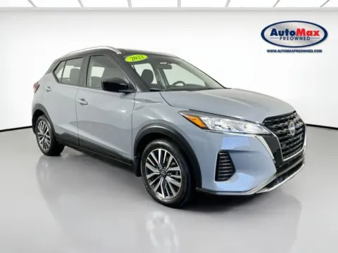 Black 2022 Nissan Kicks SV for sale in Framingham, MA