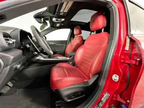 More photos of 2024 Dodge Hornet R/T Plus at AutoMax Preowned Framingham, MA