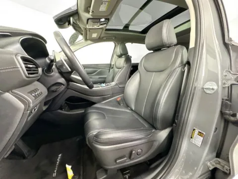 More photos of 2023 Hyundai Santa Fe Hybrid SEL Premium at AutoMax Preowned Framingham, MA