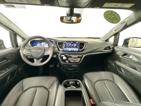 Another view of 2025 Chrysler Pacifica Select for sale in Framingham, MA at AutoMax Preowned Framingham