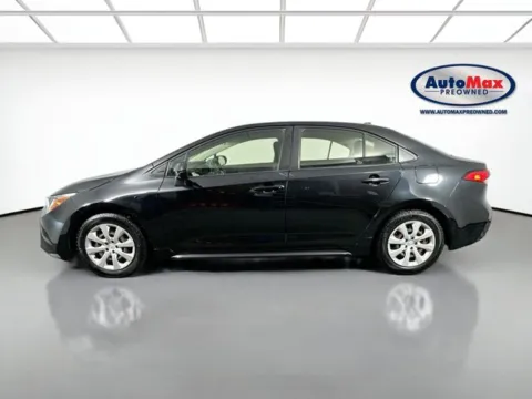 More photos of 2021 Toyota Corolla LE at AutoMax Preowned Framingham, MA