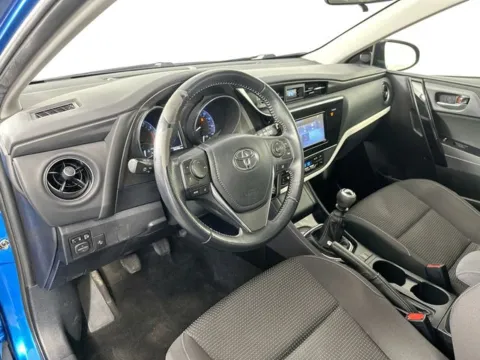 More photos of 2017 Toyota Corolla iM 6-Speed Manual at AutoMax Preowned Framingham, MA