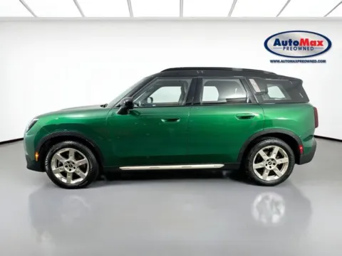 More photos of 2025 MINI Cooper S Countryman Signature Plus at AutoMax Preowned Framingham, MA