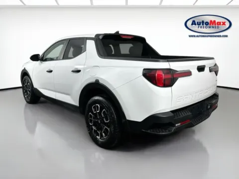 More photos of 2024 Hyundai Santa Cruz SEL at AutoMax Preowned Framingham, MA