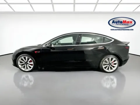 More photos of 2020 Tesla Model 3 Long Range at AutoMax Preowned Framingham, MA