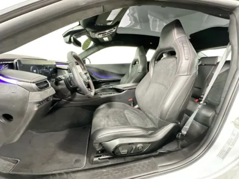 More photos of 2024 Dodge Charger R/T Scat Pack at AutoMax Preowned Framingham, MA